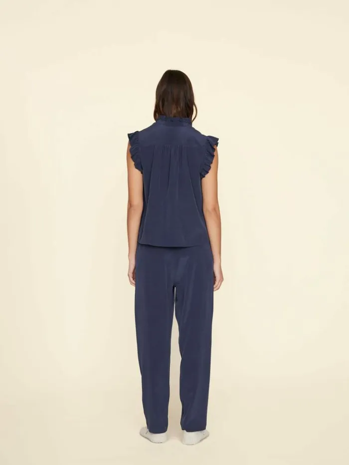 Women Pants and Jumpsuits Xirena Navy Mercer Silk Pant