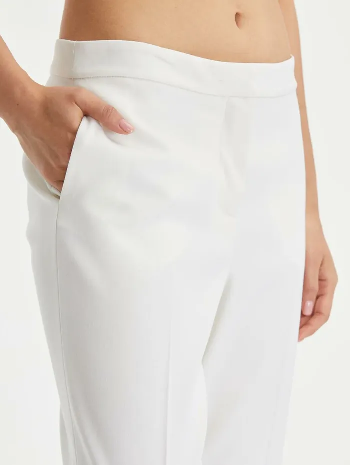 Women Pants and Skirts Oscar De La Renta Zip Front Straight Leg Pant Ivory Women Pants and Skirts Oscar De La Renta Zip Front Straight Leg Pant Ivory