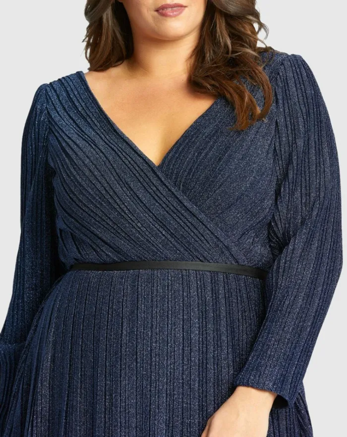 Women Plus Size Dresses Mac Duggal Shimmering VNeck Evening Gown Sapphire