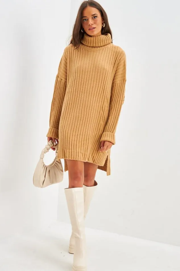 Women Robe Pull Courte En Maille Camel Col Roul Camel Brentiny Paris Short Dresses
