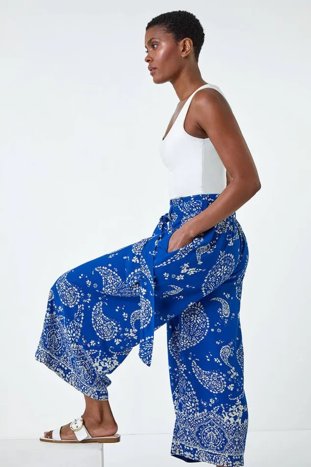 Women Royal Blue Paisley Print Wide Leg Cropped Trousers Roman Trousers