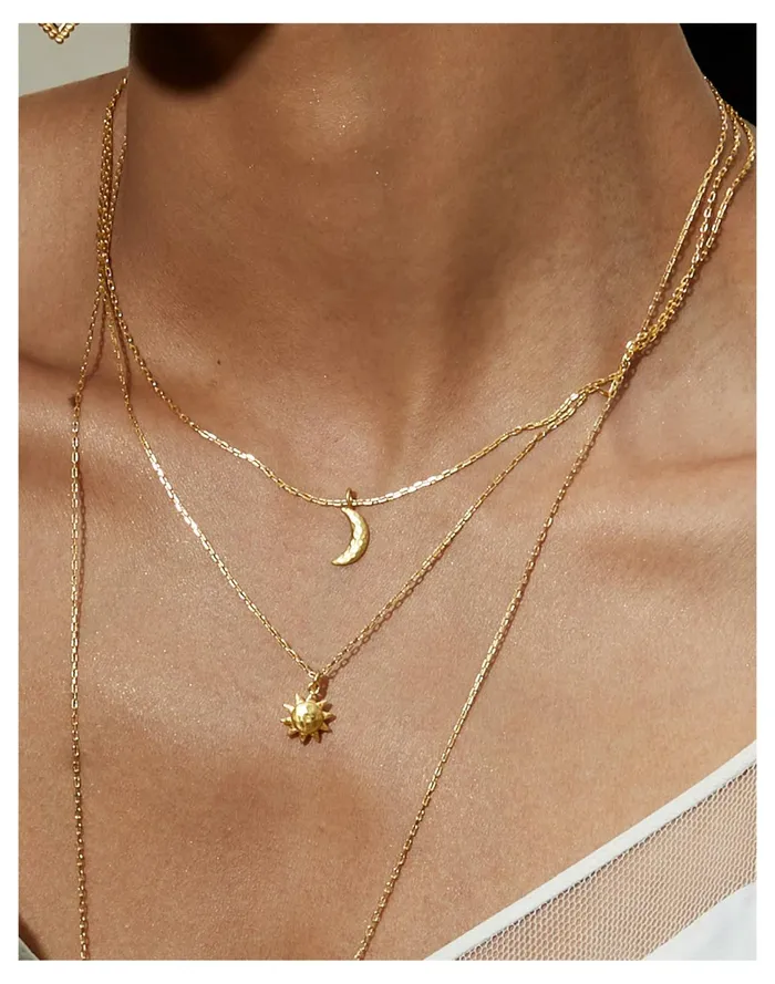 Women Satya Jewelry Bestow Light Crescent Moon Necklace Gold Madewell Necklaces Women Satya Jewelry Bestow Light Crescent Moon Necklace Gold Madewell Necklaces