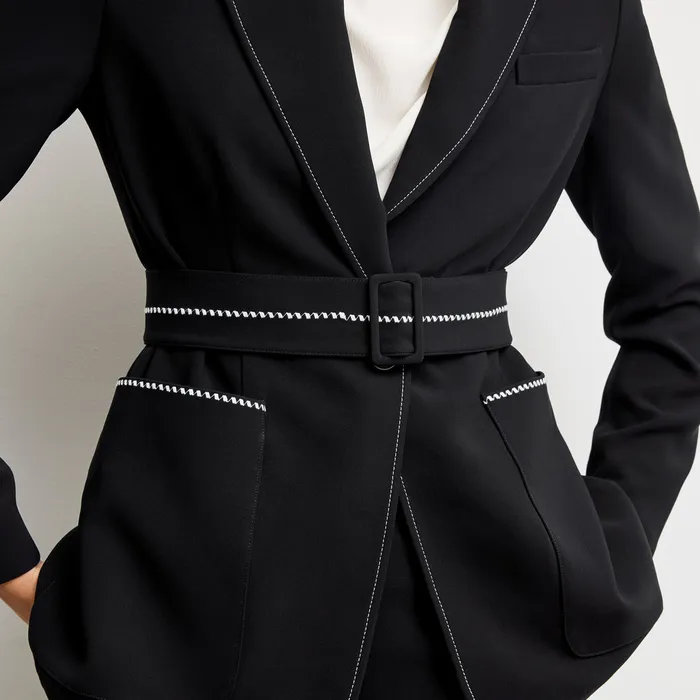 Women The Athena Jetset Blazer 8211 Everyday Crepe with Topstitch Black With Topstitch Jackets M M LaFleur
